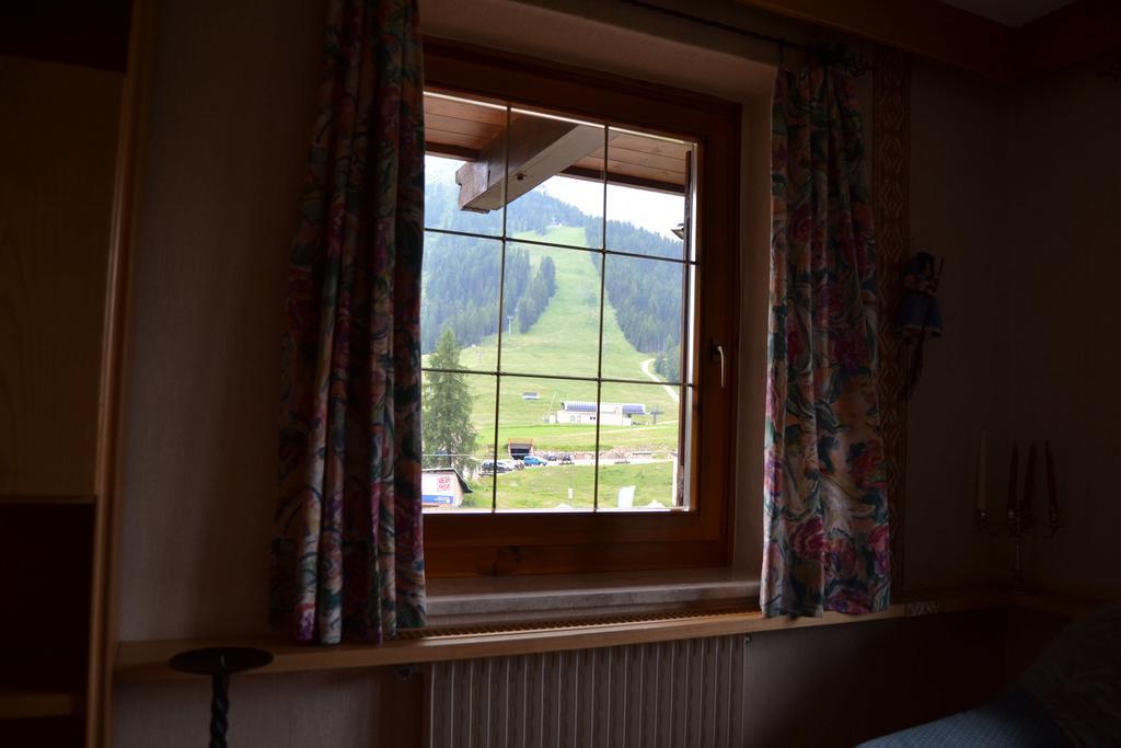 Villa Tamion Vigo di Fassa Bilik gambar