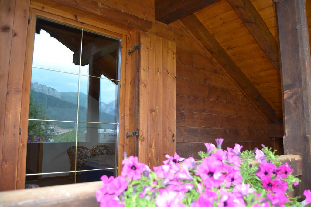 Villa Tamion Vigo di Fassa Bilik gambar